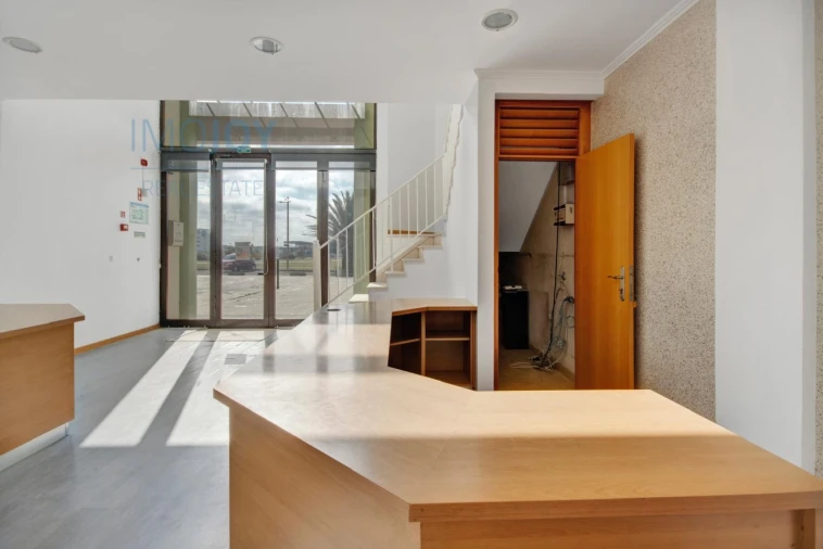 Loja para Venda em Peniche Foto 4