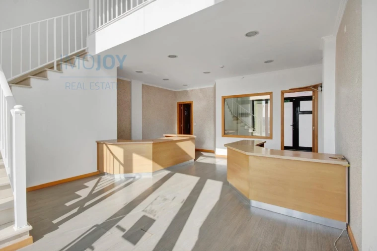 Loja para Venda em Peniche