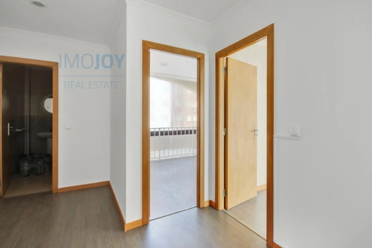 Loja para Venda em Peniche Foto 10