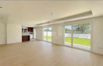 Moradia T4 para Venda em Alcabideche