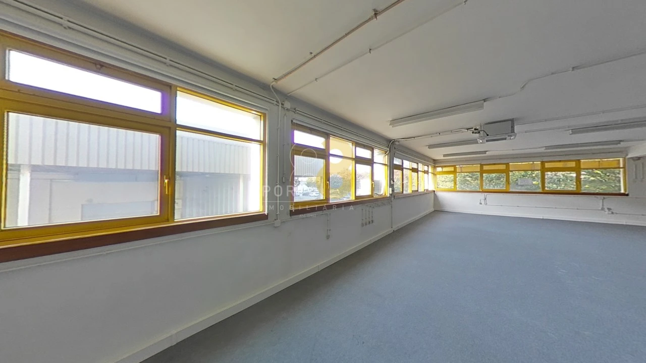 Escritório para Arrendamento em Ramalde Foto 25