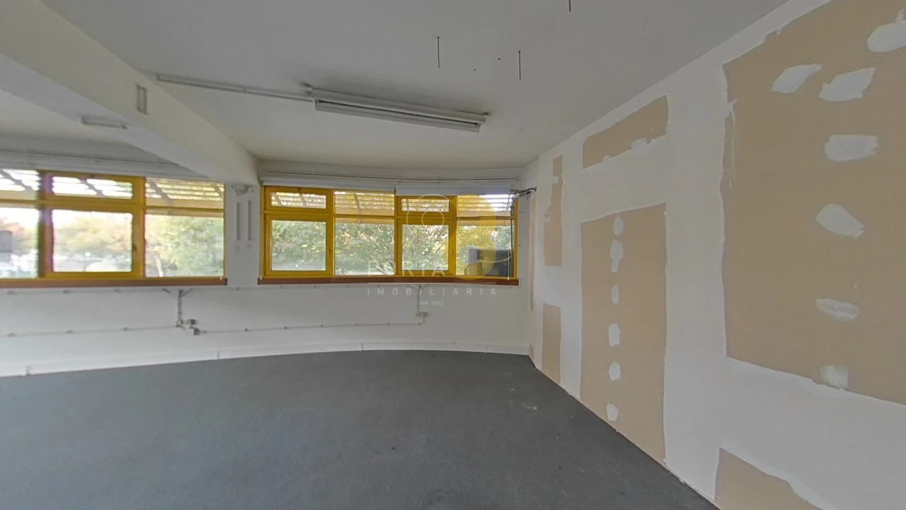Escritório para Arrendamento em Ramalde Foto 30