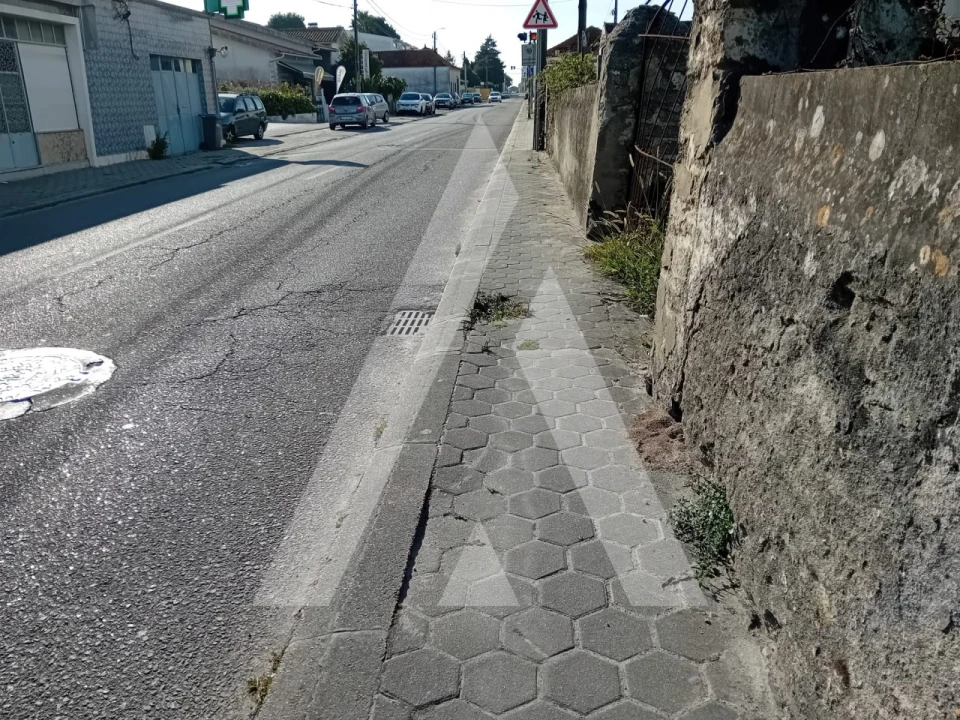 Terreno para Venda em Aradas Foto 1