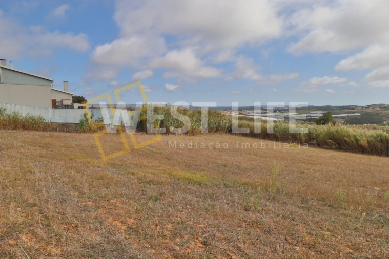 Terreno para Venda em A dos Cunhados e Maceira