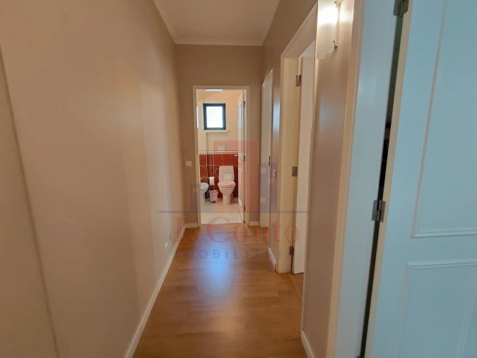 Apartamento T3 para Arrendamento em Caldas da Rainha - Santo Onofre e Serra do Bouro Foto 11