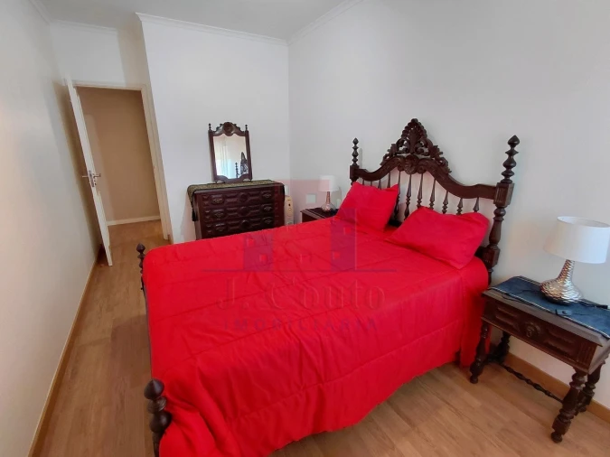 Apartamento T3 para Arrendamento em Caldas da Rainha - Santo Onofre e Serra do Bouro Foto 16