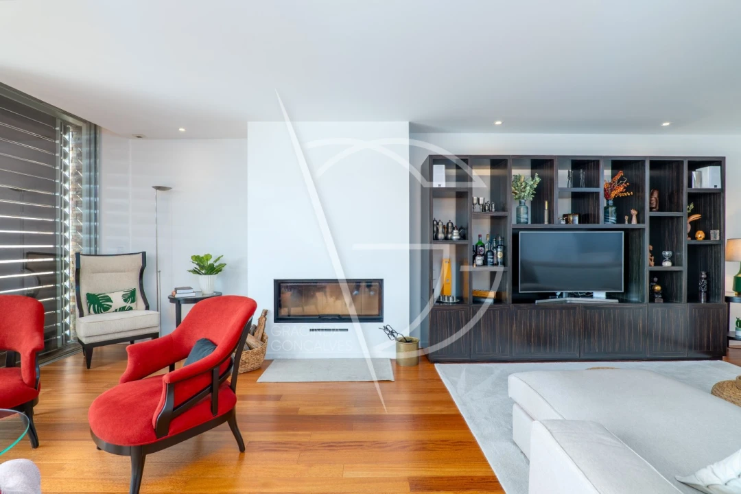 Moradia T4 para Venda em Água Longa Foto 4