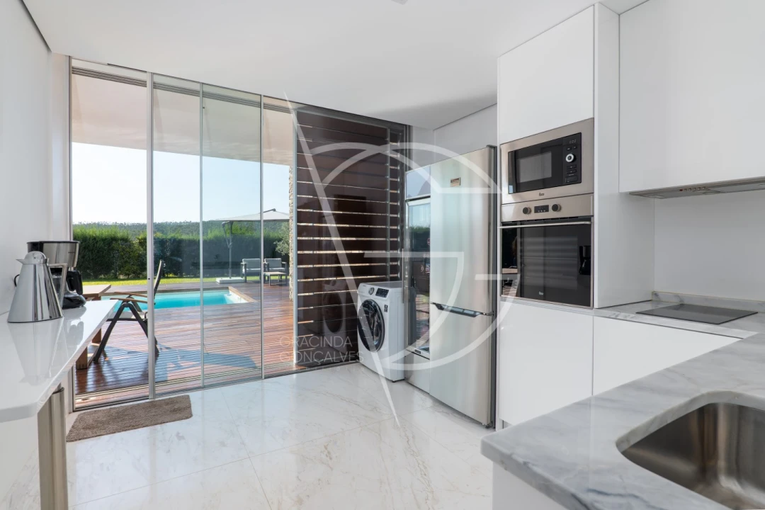 Moradia T4 para Venda em Água Longa Foto 32