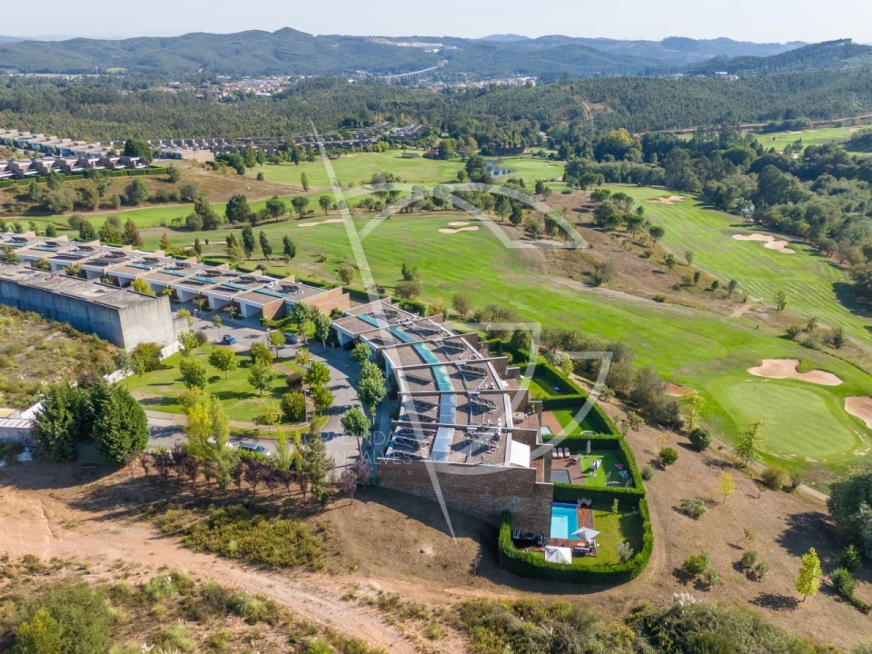 Moradia T4 para Venda em Água Longa Foto 41