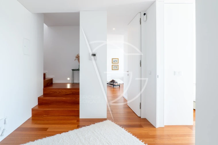 Moradia T4 para Venda em Água Longa Foto 20