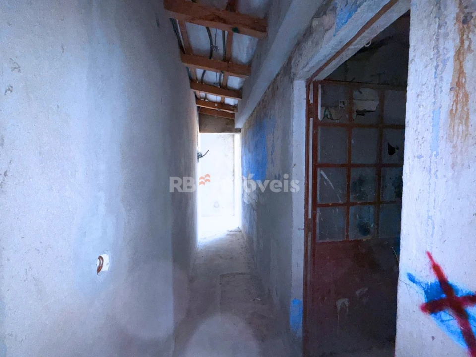 Moradia T3 para Venda em São Pedro de Tomar Foto 16