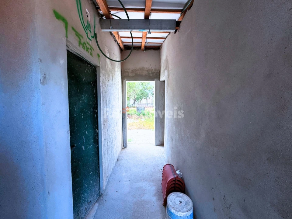 Moradia T3 para Venda em São Pedro de Tomar Foto 8