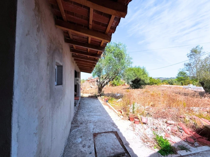 Moradia T3 para Venda em São Pedro de Tomar Foto 40