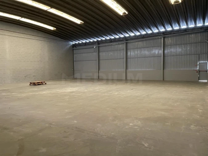 Armazém para Arrendamento em Esmeriz e Cabeçudos Foto 6