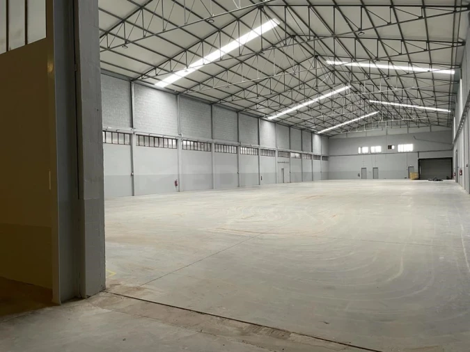 Armazém para Arrendamento em Esmeriz e Cabeçudos Foto 4