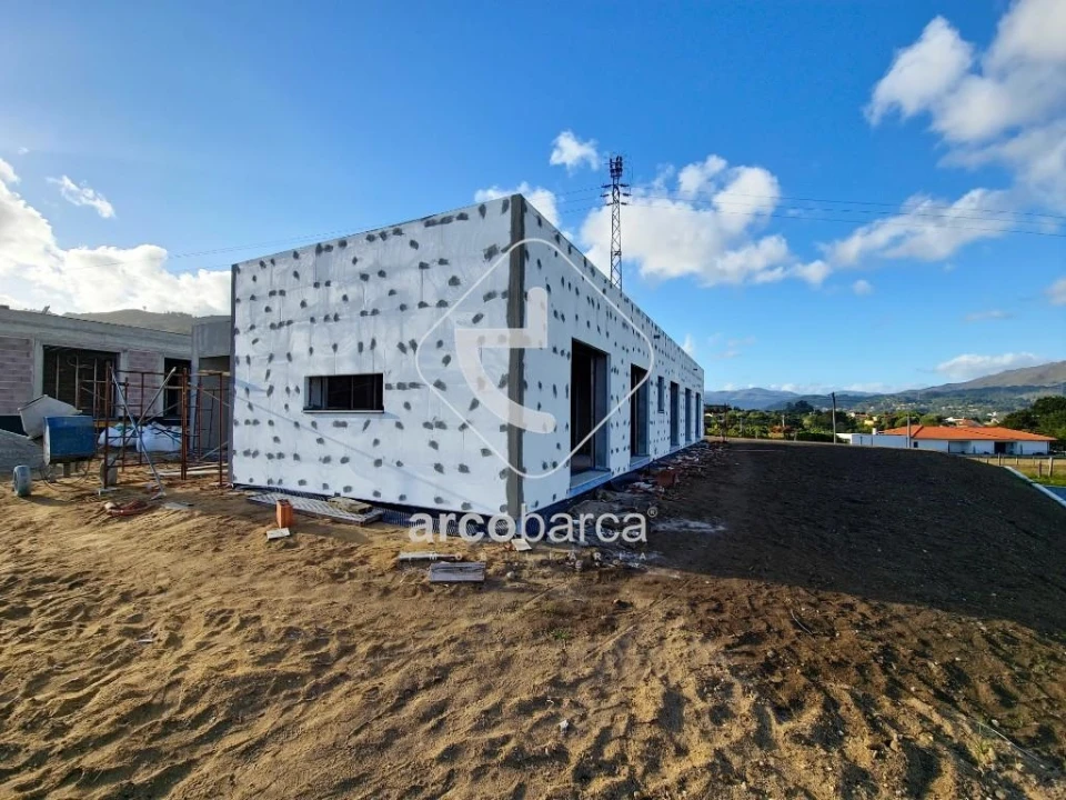 Moradia T3 para Venda em Prozelo Foto 12