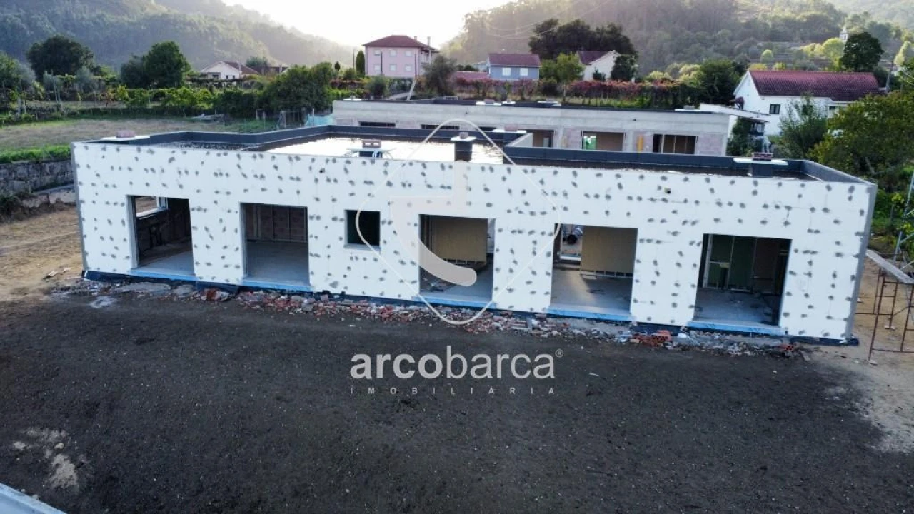 Moradia T3 para Venda em Prozelo Foto 2