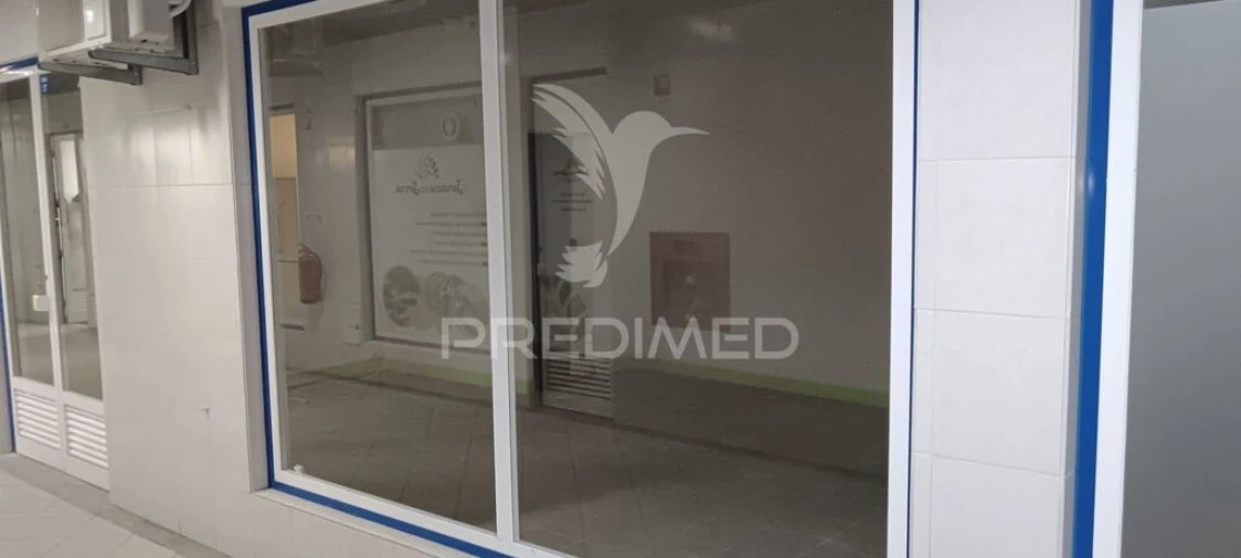 Loja para Arrendamento em Ribeira de Nisa e Carreiras Foto 3