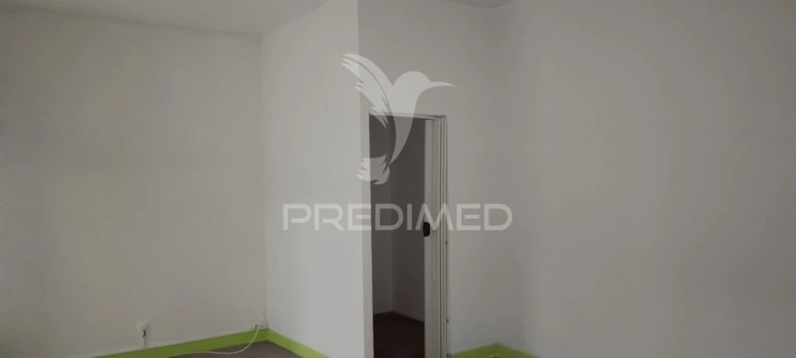 Loja para Arrendamento em Ribeira de Nisa e Carreiras Foto 8