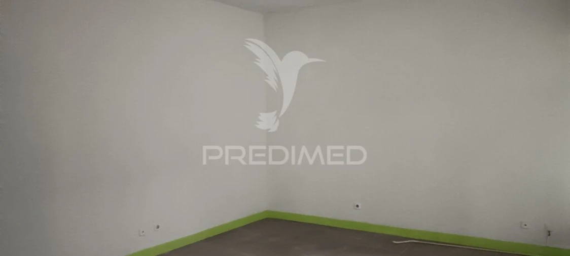 Loja para Arrendamento em Ribeira de Nisa e Carreiras Foto 4