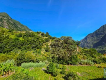 Terreno para Venda em São Vicente