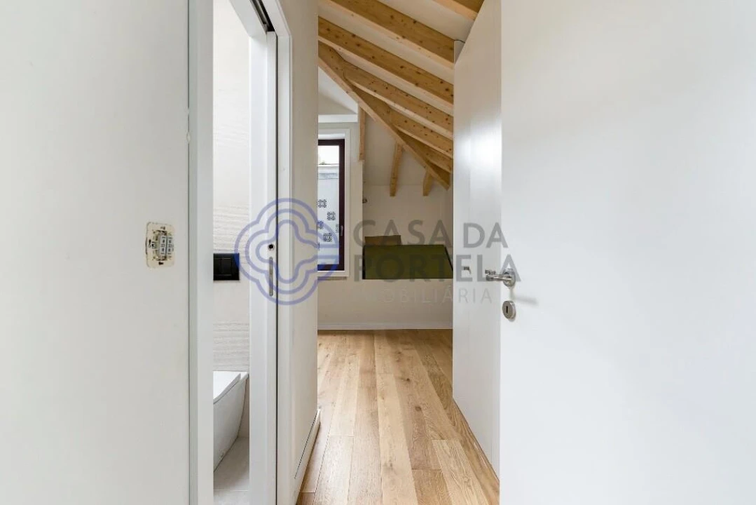 Apartamento T2 para Venda em Cedofeita, Santo Ildefonso, Sé, Miragaia, São Nicolau e Vitória Foto 8