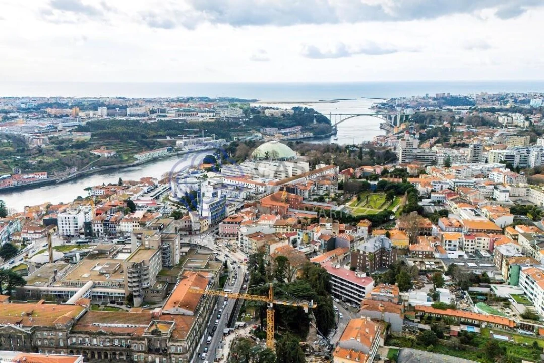 Apartamento T2 para Venda em Cedofeita, Santo Ildefonso, Sé, Miragaia, São Nicolau e Vitória Foto 17