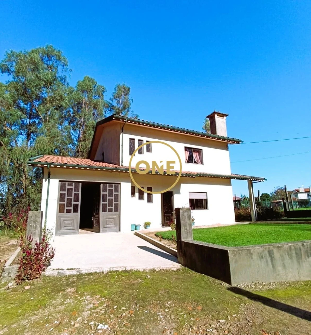 Moradia T3 para Venda em Carreira e Fonte Coberta Foto 1