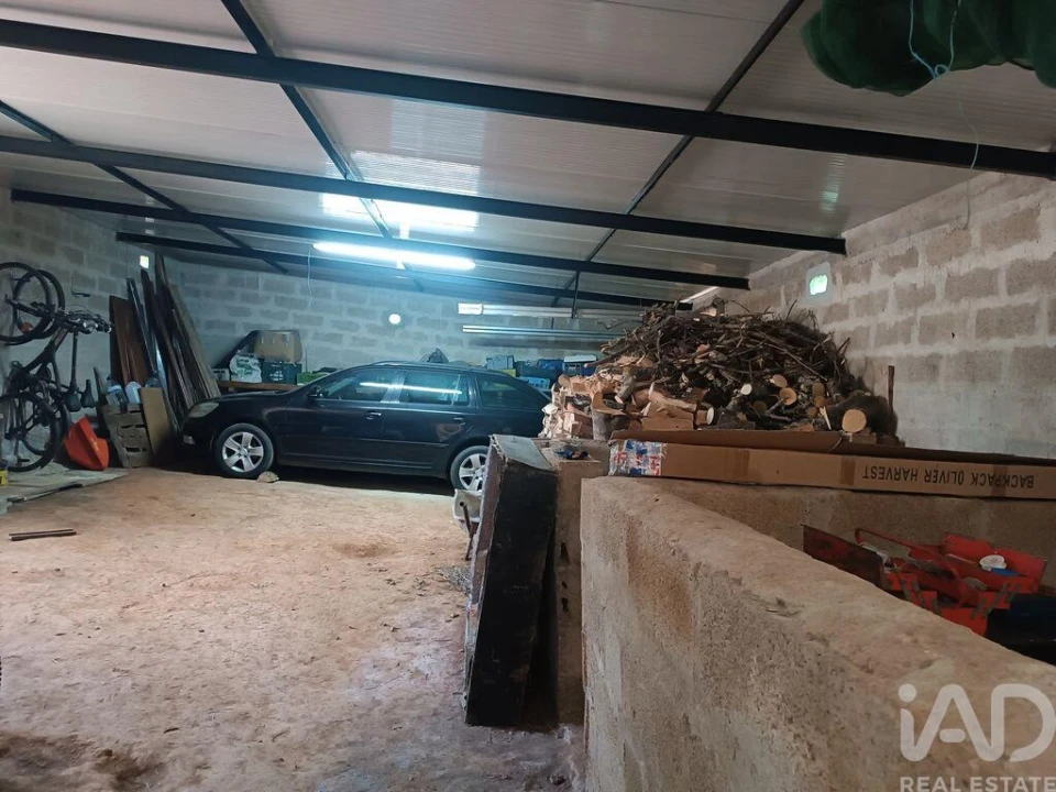 Moradia T4 para Venda em Vimioso Foto 17