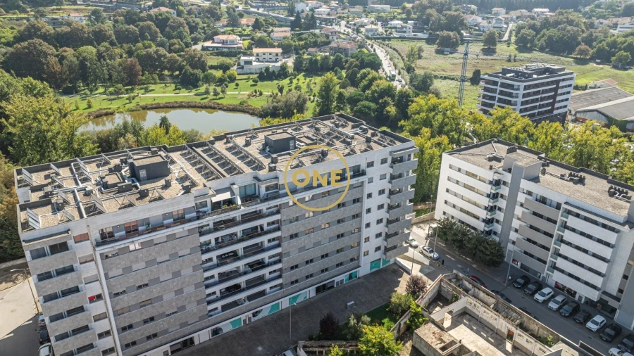 Apartamento T3 para Venda em Antas e Abade de Vermoim Foto 3