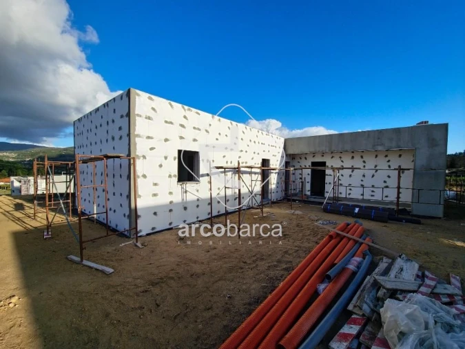 Moradia T3 para Venda em Prozelo Foto 14