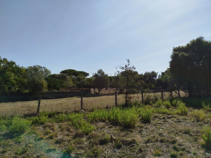 Terreno para Venda em Algueirão-Mem Martins Foto 3