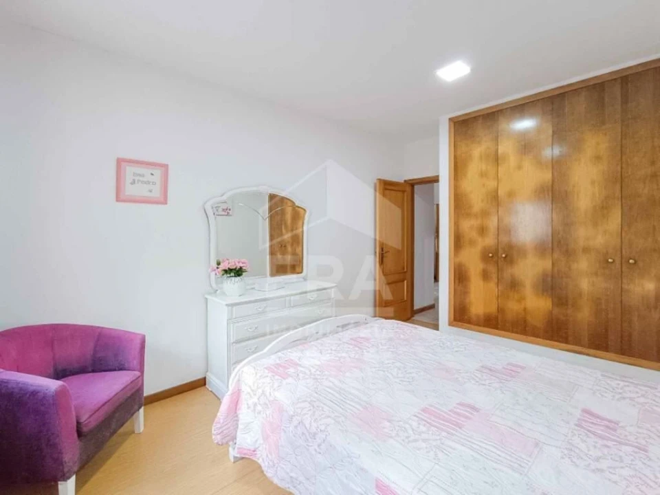 Moradia T3 para Venda em Alquerubim Foto 14