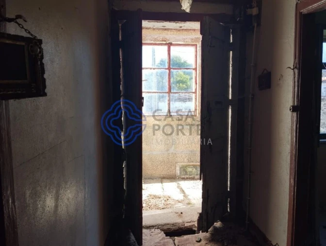 Moradia T2 para Venda em Cabaços Foto 9