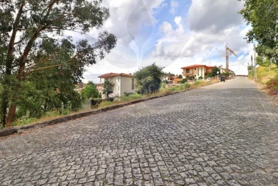 Terreno para Venda em Tadim