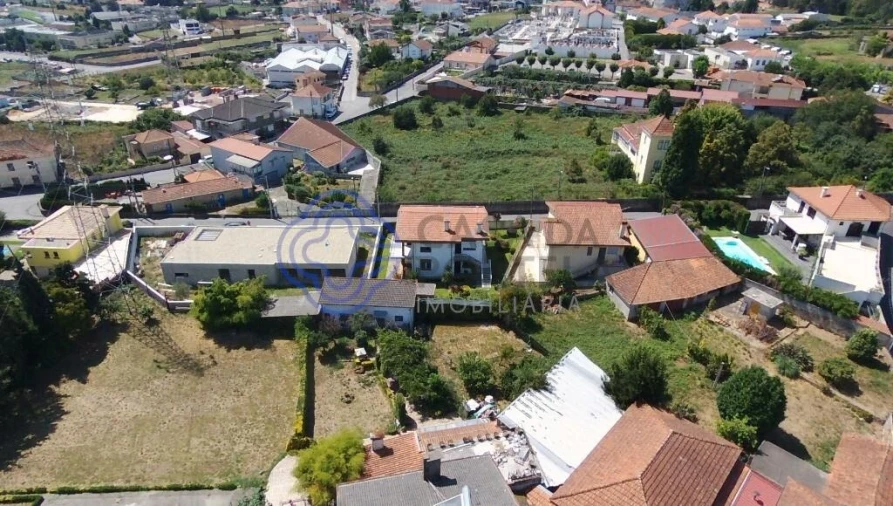 Moradia T4 para Venda em Sanguedo Foto 19