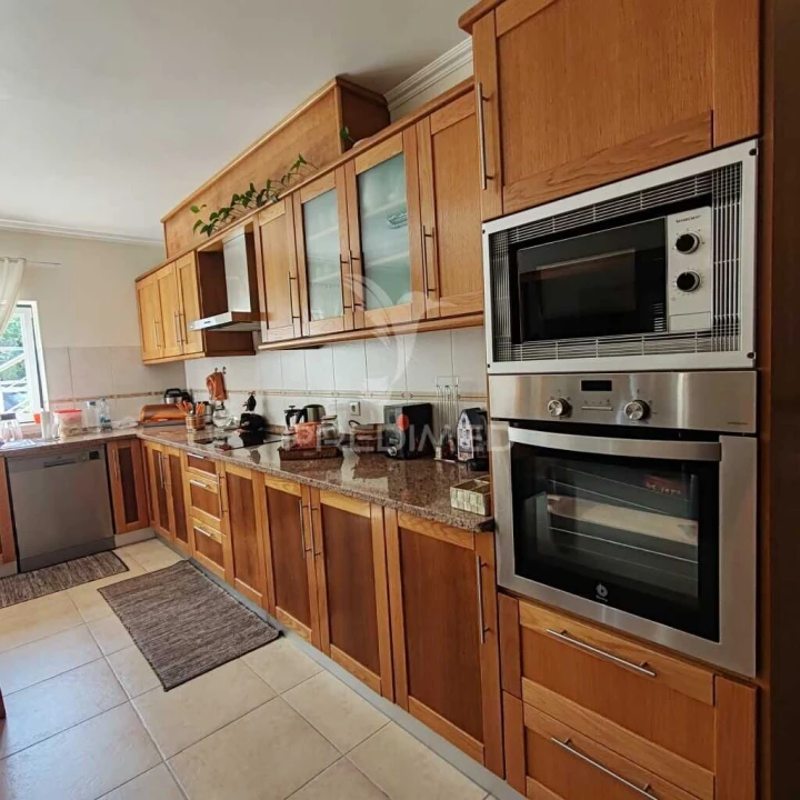 Moradia T4 para Venda em Nossa Senhora das Misericordias Foto 2