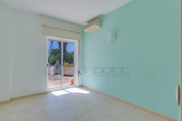 Apartamento T2 para Venda em Luz Foto 13