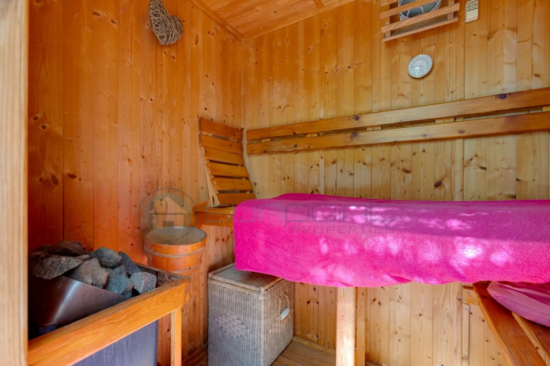 Moradia T4 para Venda em Bensafrim e Barão de São João Foto 37