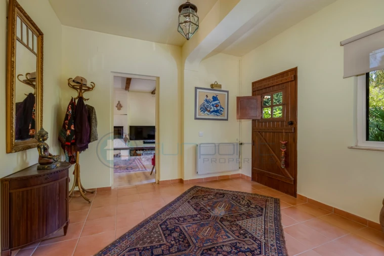 Moradia T4 para Venda em Bensafrim e Barão de São João Foto 8