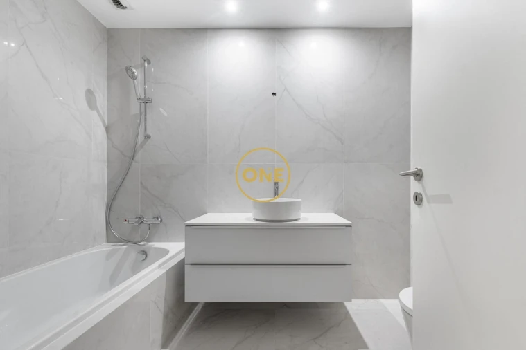 Apartamento T4 para Venda em Antas e Abade de Vermoim Foto 28