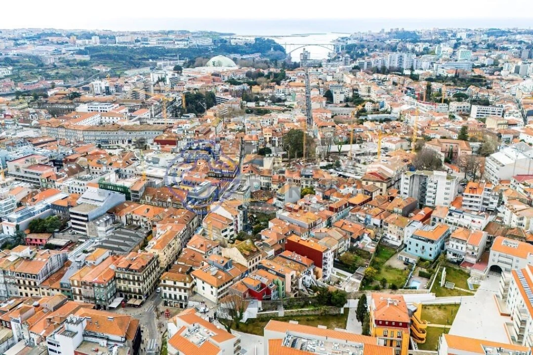 Apartamento T1 para Venda em Cedofeita, Santo Ildefonso, Sé, Miragaia, São Nicolau e Vitória Foto 17
