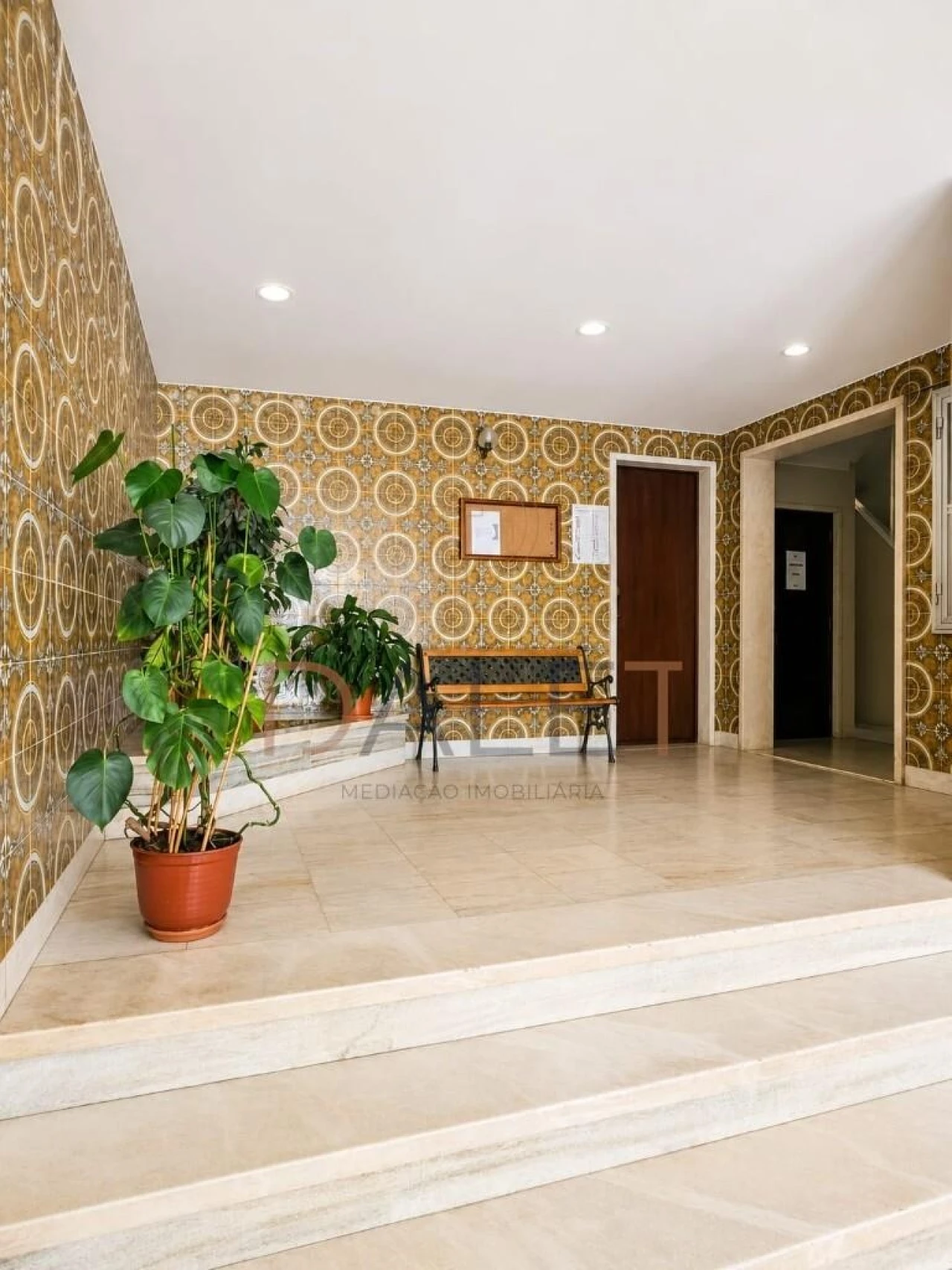 Apartamento T2 para Venda em Oeiras e São Julião da Barra, Paço de Arcos e Caxias Foto 2