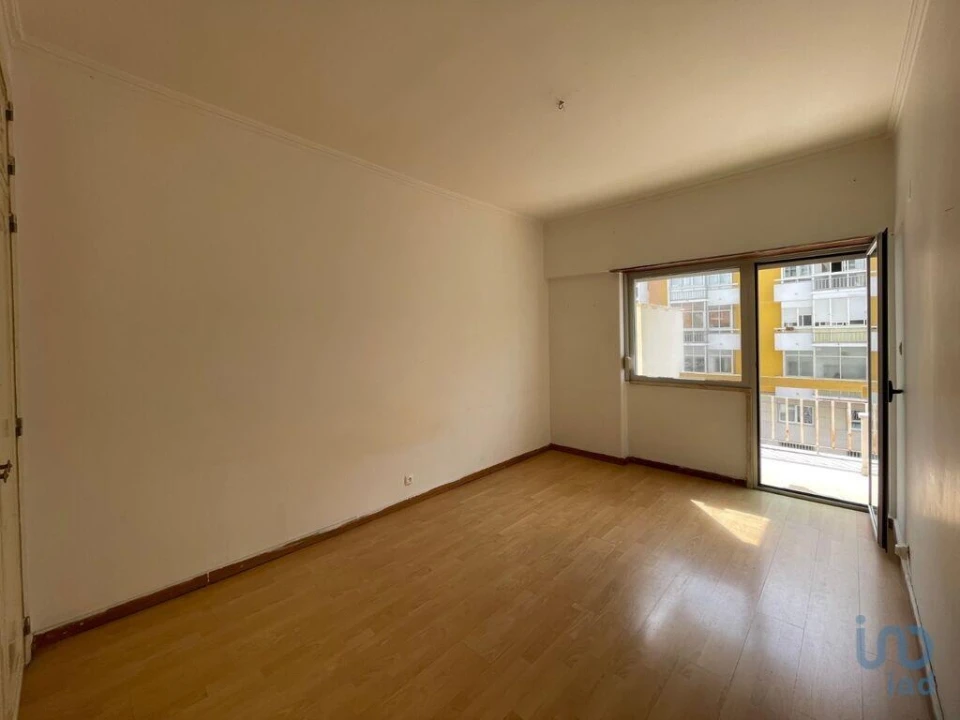 Apartamento T2 para Venda em Oeiras e São Julião da Barra, Paço de Arcos e Caxias Foto 8