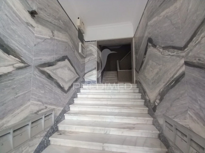 Apartamento T4 para Venda em Póvoa de Santa Iria e Forte da Casa Foto 2