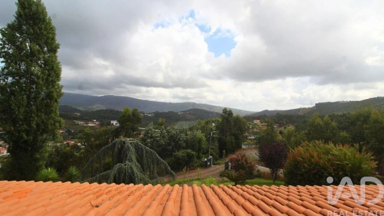 Moradia T3 para Venda em Ossela Foto 23