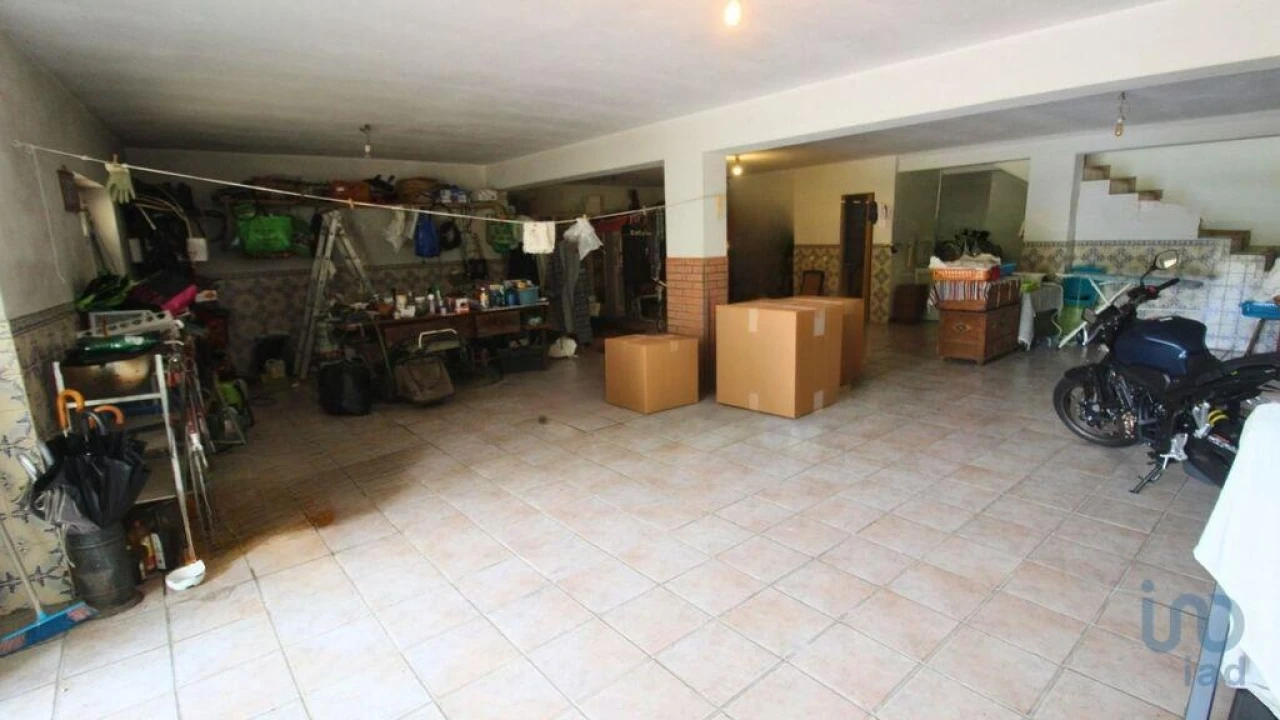 Moradia T3 para Venda em Ossela Foto 5