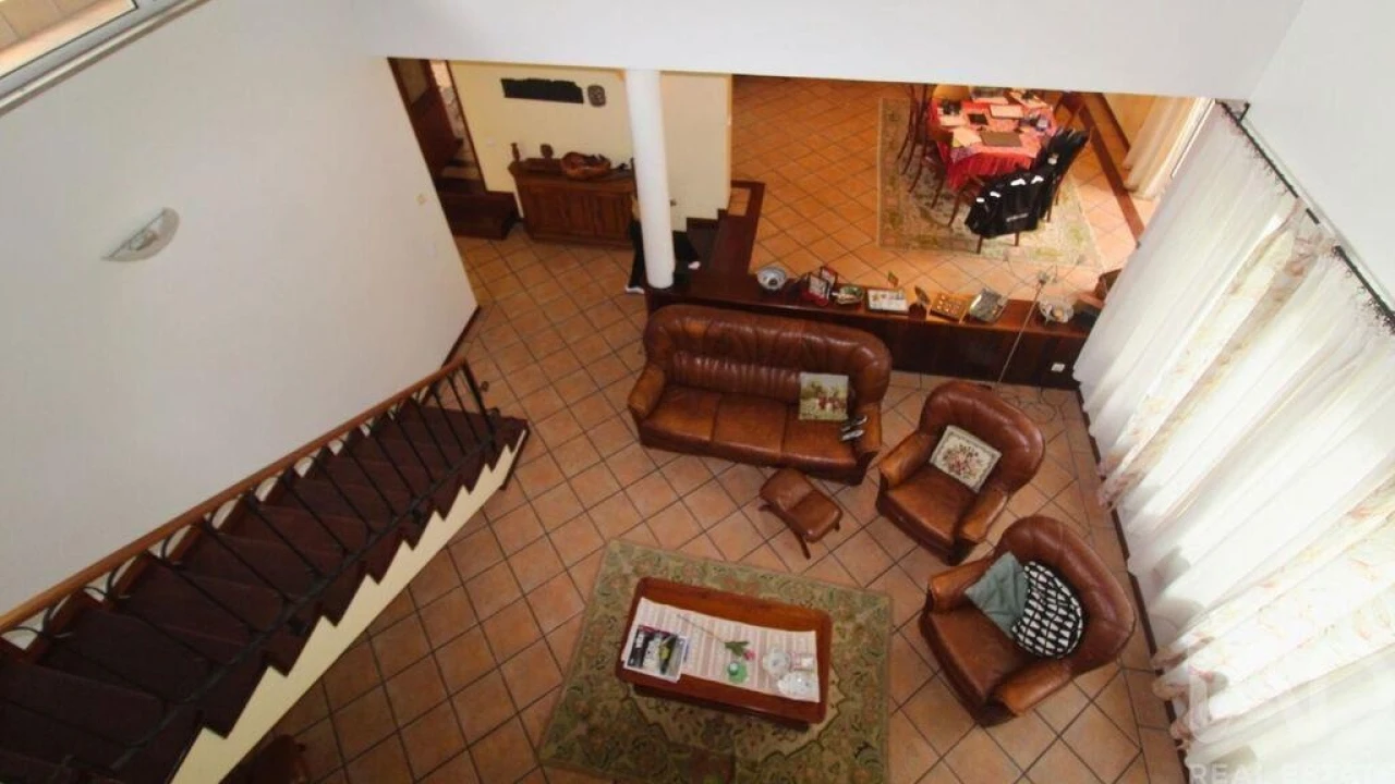 Moradia T3 para Venda em Ossela Foto 19