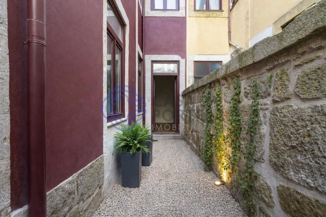 Apartamento T2 para Venda em Cedofeita, Santo Ildefonso, Sé, Miragaia, São Nicolau e Vitória Foto 9