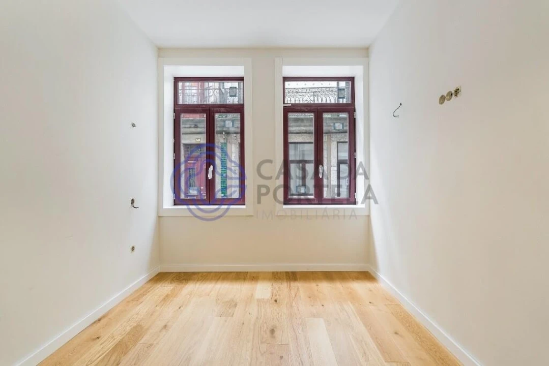 Apartamento T2 para Venda em Cedofeita, Santo Ildefonso, Sé, Miragaia, São Nicolau e Vitória Foto 5